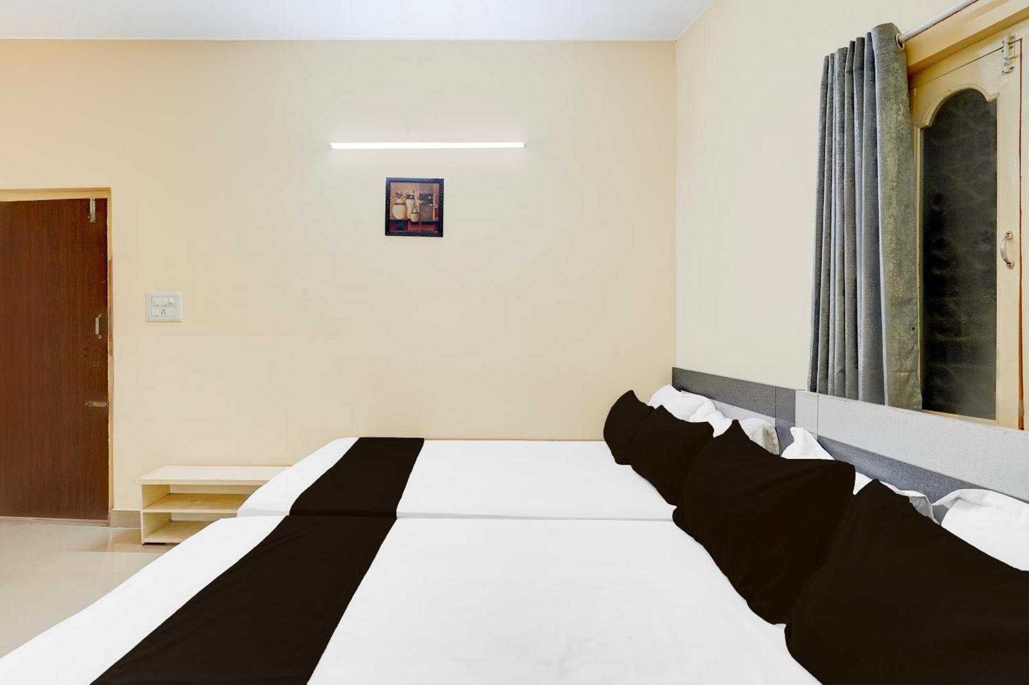 Hotel O Bluestar Bangalore Esterno foto